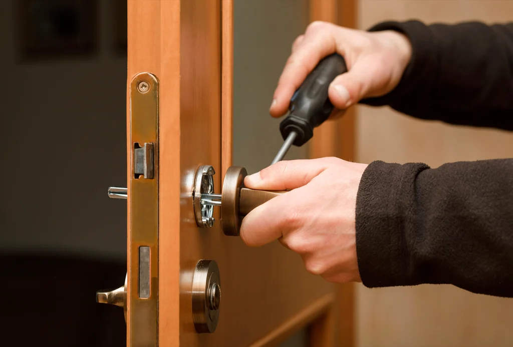 5 Common Reasons People Get Locked Out 5 Common Reasons People Get Locked Out